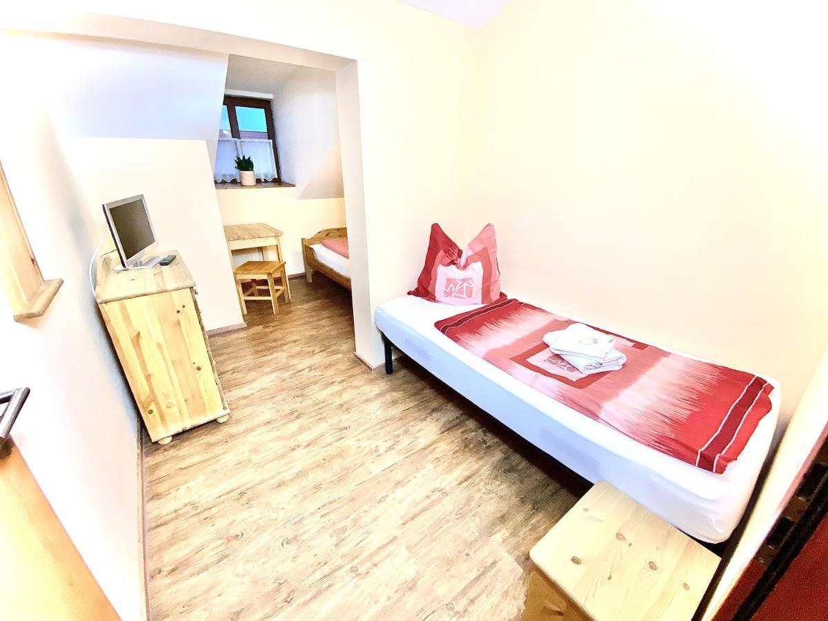 Pension Laurent Ranch Gottfrieding Экстерьер фото