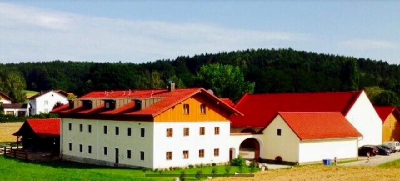 Pension Laurent Ranch Gottfrieding Экстерьер фото